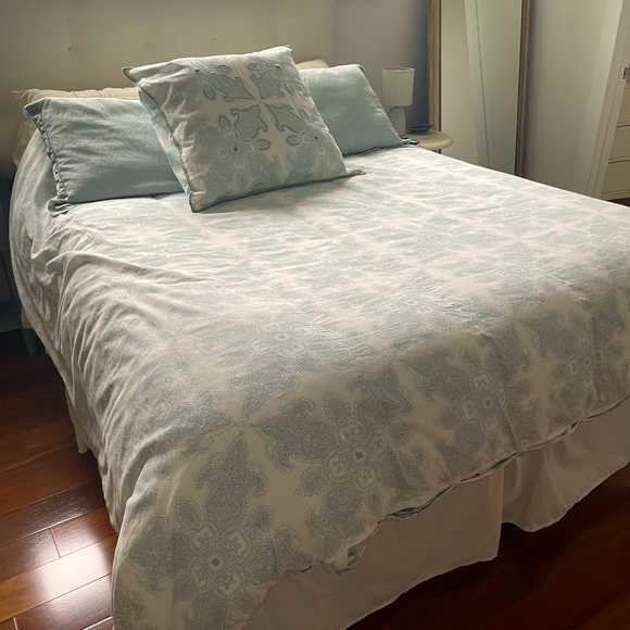 Pottery Barn Bedding Pottery Barn Queen Size Duvet Cover 2 Standard Shams And European Sham